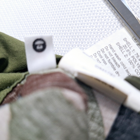 A Bathing Ape Brand " The Camo Ape" button-down short sleeve unity shirt size L. - Picture 15 of 16